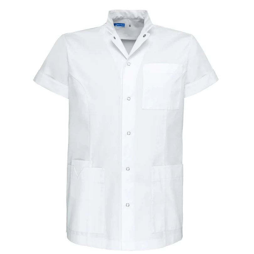 Wit De Berkel JAIMY unisex jack met korte mouwen, borstzak en drukknopen, polyester materiaal.